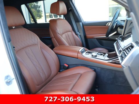 Used 2026 BMW X7 M60i AWD/4WD image 22