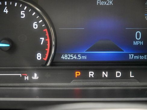 Used 2023 Ford Explorer Limited AWD/4WD image 34