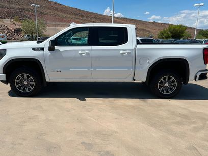 Used 2025 GMC Sierra 1500 AT4