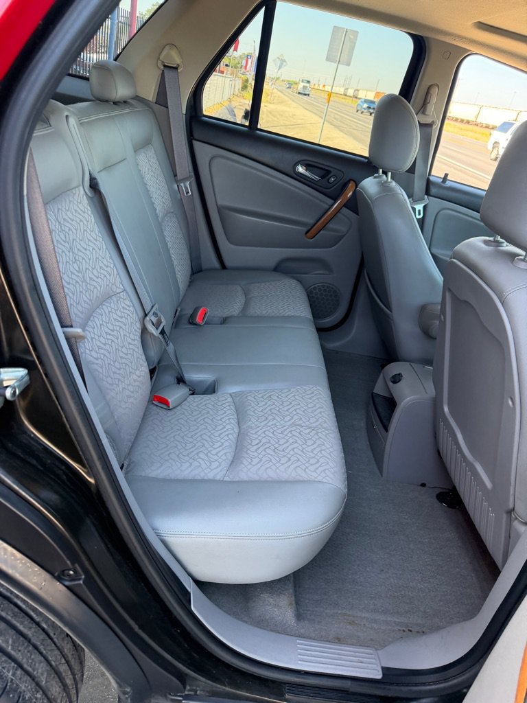 Used 2006 Saturn Vue 2WD V6 w/ Sun & Sound Pkg image 31
