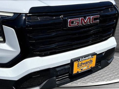 Used 2025 GMC Terrain Elevation w/ Black Edition AWD/4WD image 31