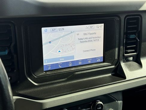 Used 2022 Ford Bronco Black Diamond image 30