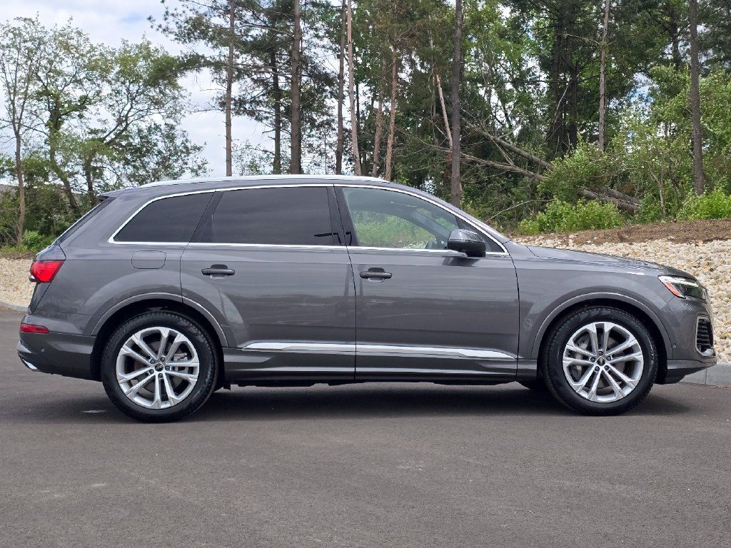 Used 2026 Audi Q7 3.0T Premium Plus w/ Premium Plus Package AWD/4WD image 28