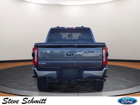 New 2026 Ford F250 Lariat w/ Chrome Package image 22