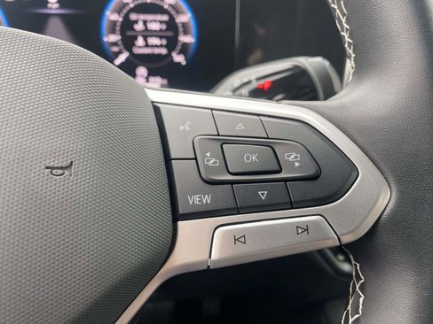 Certified 2025 Volkswagen Tiguan S w/ 18" Wheel Package image 21