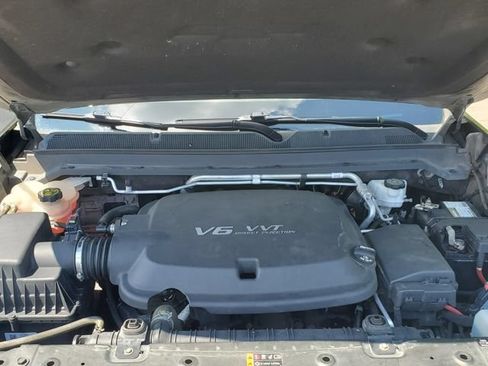 Used 2018 Chevrolet Colorado Z71 AWD/4WD image 10