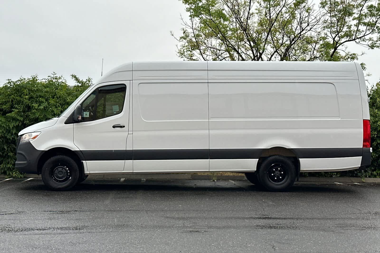 New 2026 Mercedes-Benz Sprinter 3500 image 6