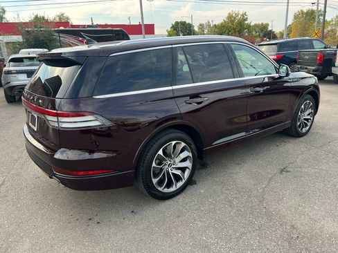 Used 2023 Lincoln Aviator Grand Touring w/ Equipment Group 301A image 5