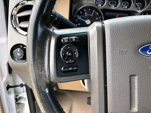 Used 2014 Ford F250 Lariat w/ Lariat Interior Package image 10