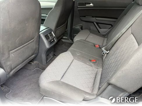 Used 2018 Volkswagen Atlas S image 17