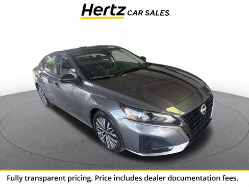 Used 2026 Nissan Altima 2.5 SV FWD image 1