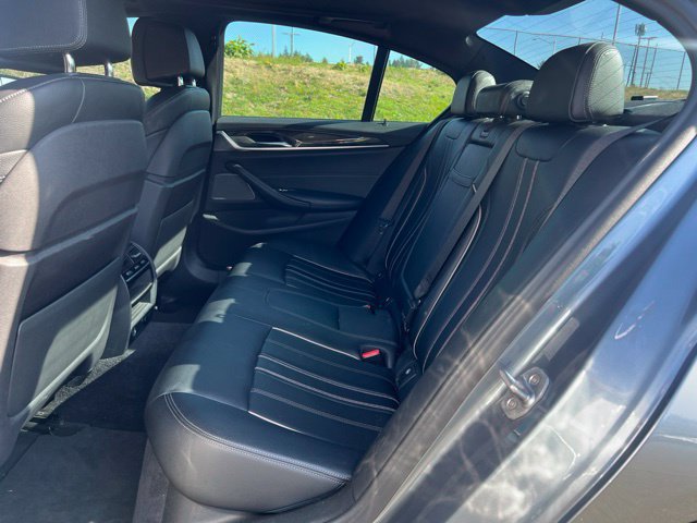 Used 2018 BMW M550i xDrive AWD/4WD image 12