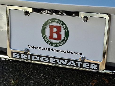 Used 2018 Volvo S90 T6 Inscription w/ Convenience Package image 30