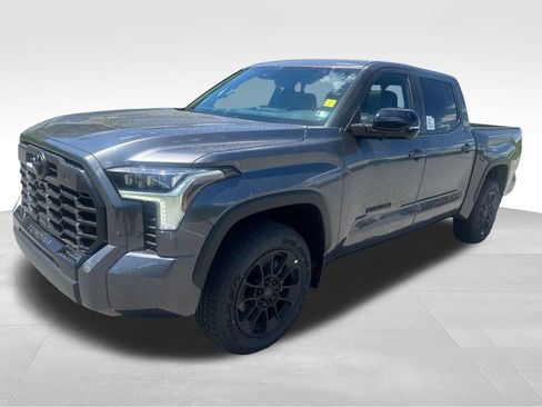 New 2026 Toyota Tundra Limited AWD/4WD image 1