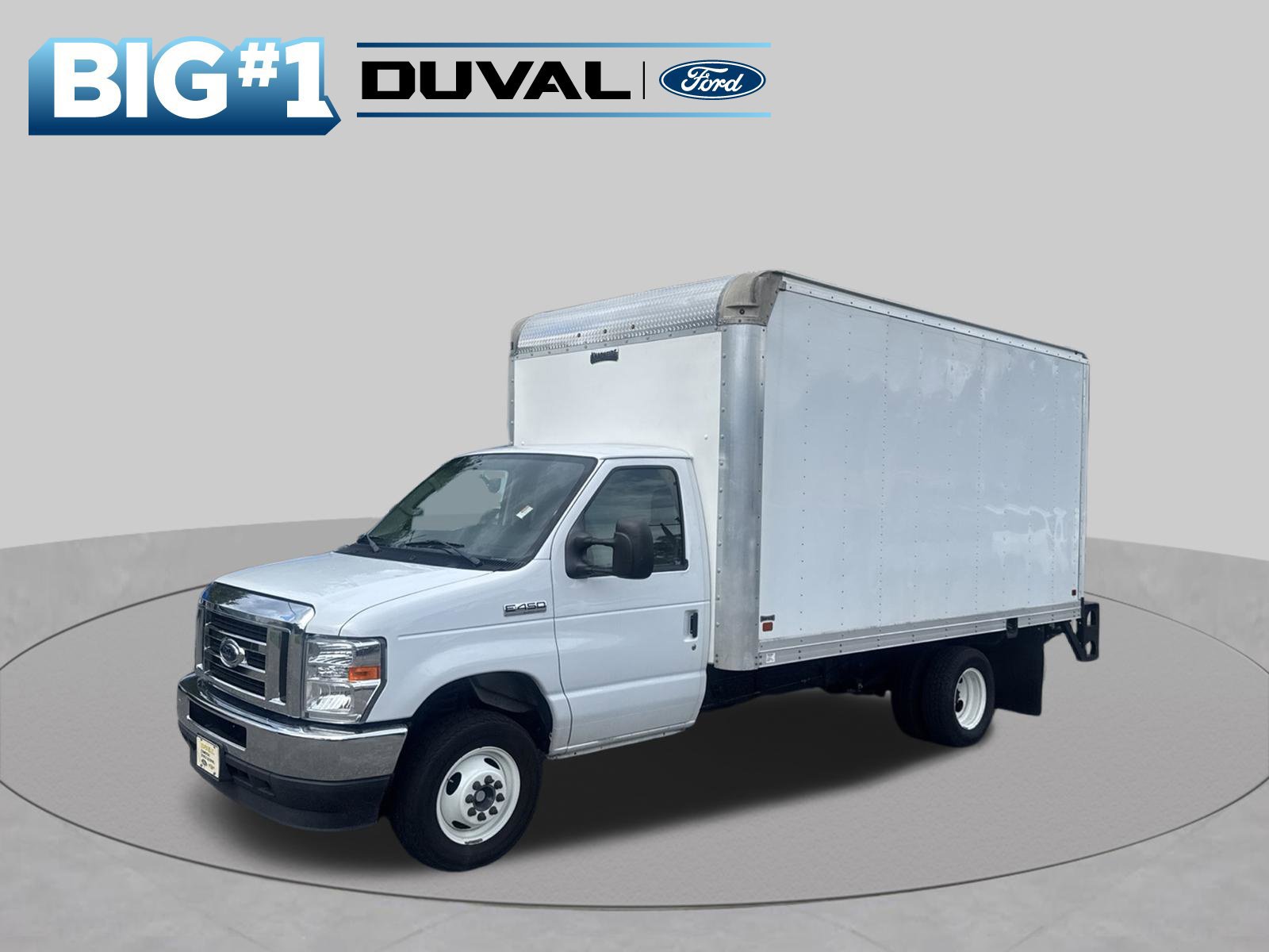Used 2024 Ford E-450 and Econoline 450 Super Duty w/ Power Windows & Locks Group RWD image 3