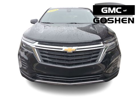 Used 2023 Chevrolet Equinox LT image 2