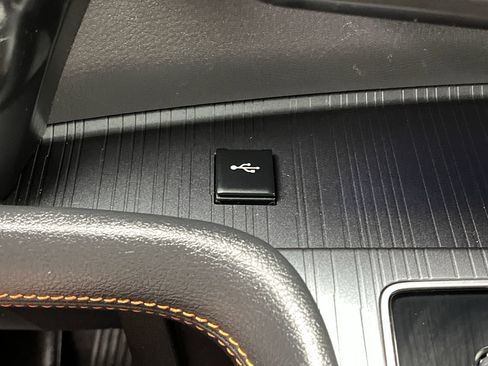 Used 2021 Toyota Sienna XSE w/ XSE Plus Package AWD/4WD image 25