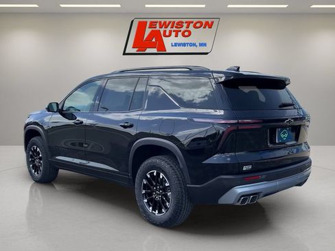 Certified 2024 Chevrolet Traverse Z71 w/ LPO, Floor Liner Package AWD/4WD image 3