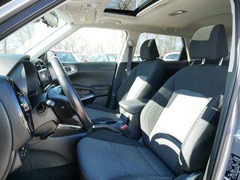 Certified 2022 Kia Soul EX FWD image 35