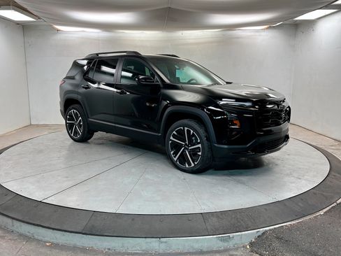 New 2026 Chevrolet Equinox RS w/ Convenience Package III image 8