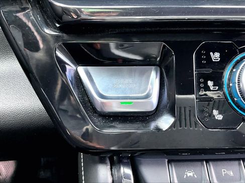 Used 2022 GMC Sierra 1500 AT4X AWD/4WD image 34