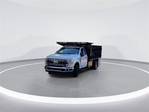 New 2024 Ford F350 XL w/ XL Chrome Package image 2