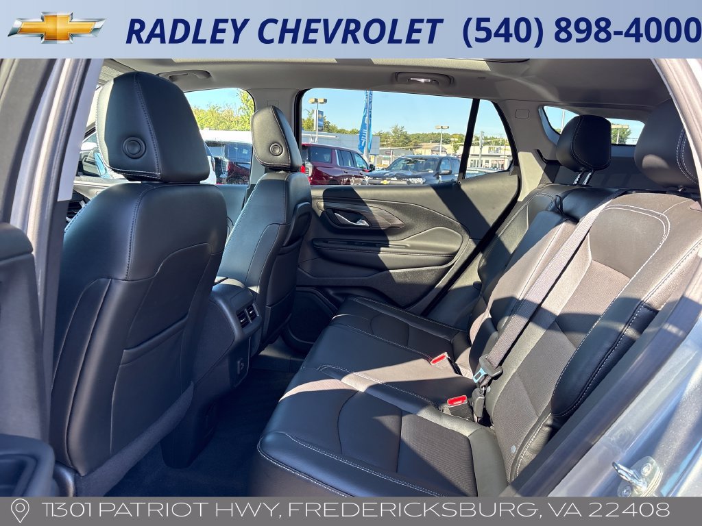 Certified 2023 GMC Terrain SLT w/ Tech Package AWD/4WD image 13