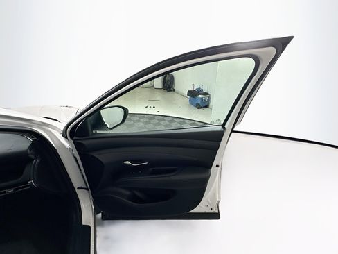 Used 2025 Hyundai Tucson SEL image 32