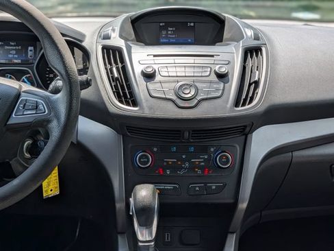 Used 2018 Ford Escape SE FWD image 16