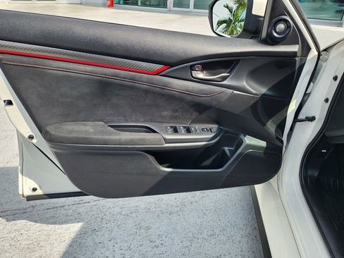 Used 2019 Honda Civic Type R image 27