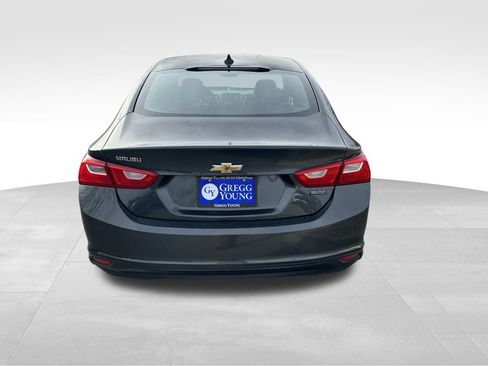 Used 2018 Chevrolet Malibu LS image 5