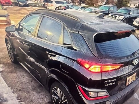 Used 2023 Hyundai Kona N Line w/ Winter Weather Package image 3