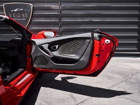 Used 2023 Lamborghini Huracan EVO RWD image 26