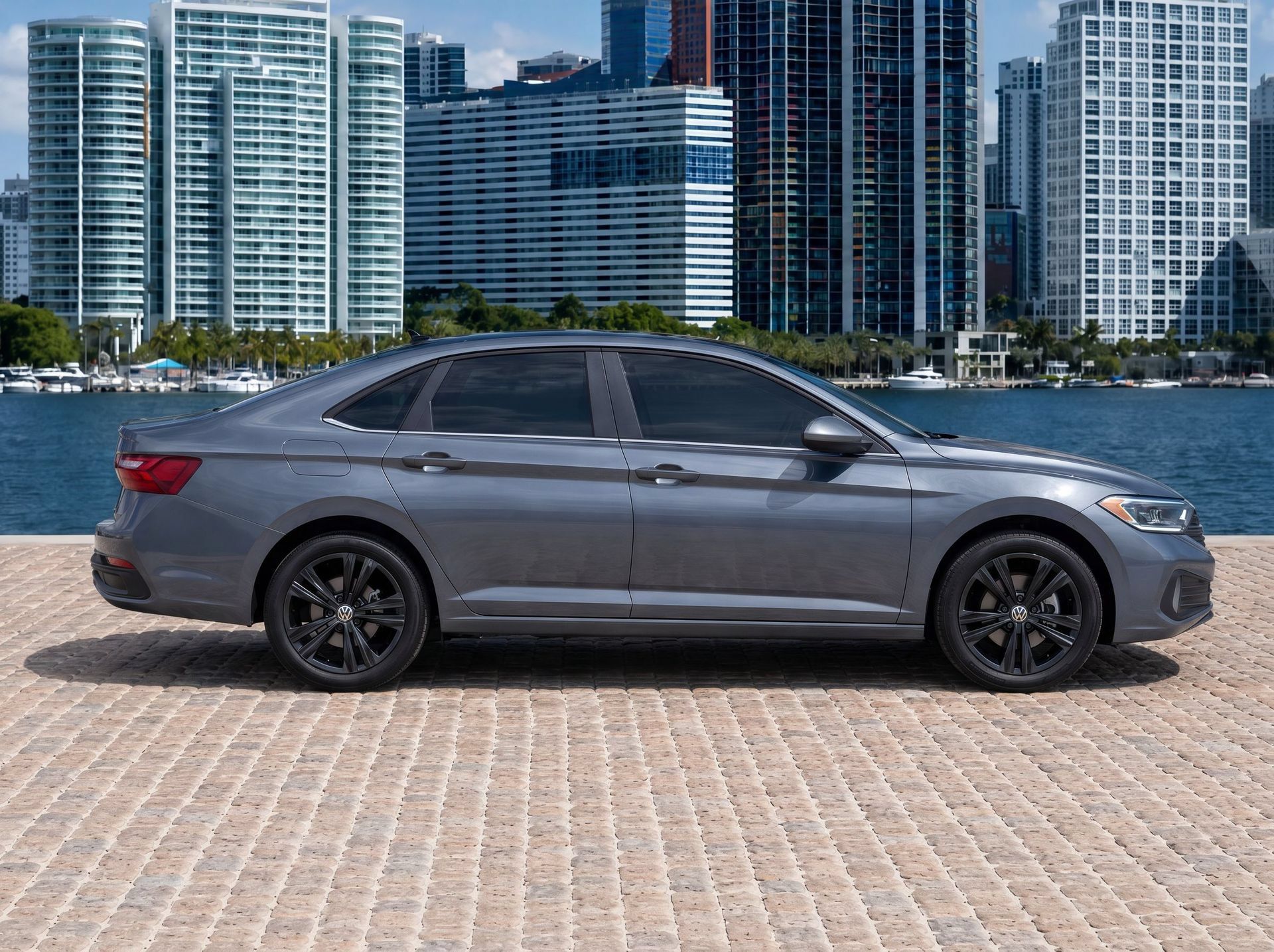 Used 2023 Volkswagen Jetta SE w/ Panoramic Sunroof Package FWD image 4