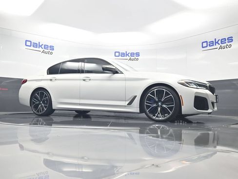 Used 2023 BMW M550i xDrive AWD/4WD image 41