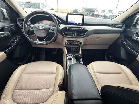 Used 2020 Ford Escape SEL image 17