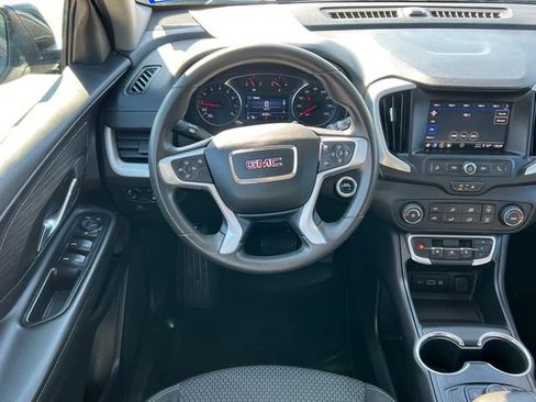 Used 2024 GMC Terrain SLE image 14