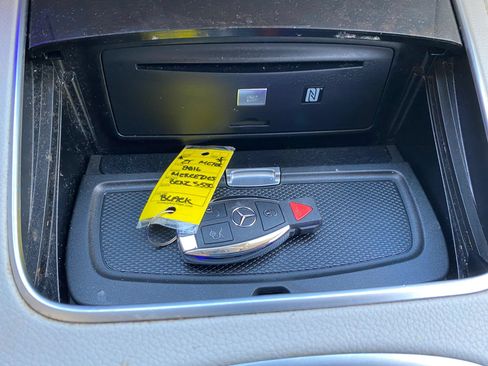 Used 2016 Mercedes-Benz S 550 4MATIC Sedan image 24