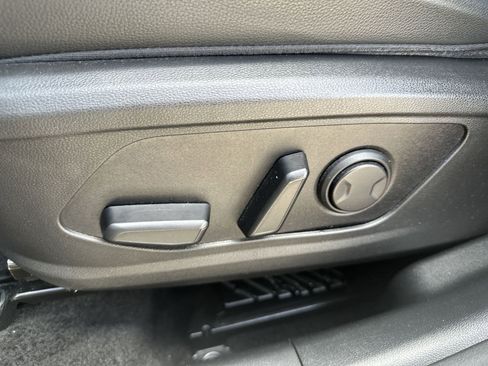 Used 2023 Hyundai Tucson Limited image 14