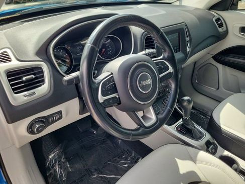 Used 2019 Jeep Compass Latitude w/ Popular Equipment Group image 18