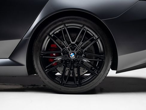 Used 2025 BMW M5 w/ Carbon Package image 21