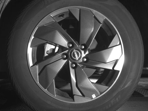 Used 2025 Nissan Rogue SV AWD/4WD image 15