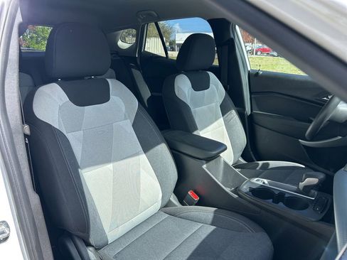 Used 2024 Chevrolet Trax LS w/ Driver Confidence Package image 39