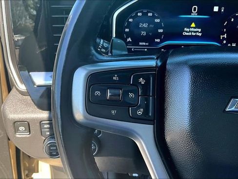 Used 2022 Chevrolet Silverado 1500 LT Trail Boss w/ Protection Package AWD/4WD image 11