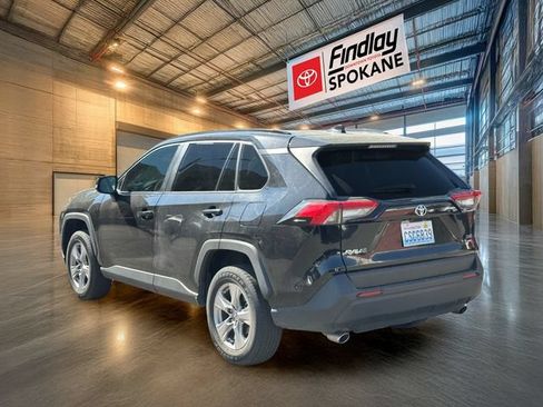 Used 2025 Toyota RAV4 XLE AWD/4WD image 6