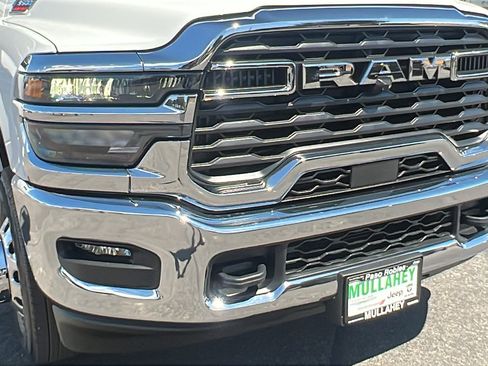 New 2026 RAM 3500 Tradesman w/ Chrome Appearance Group image 12