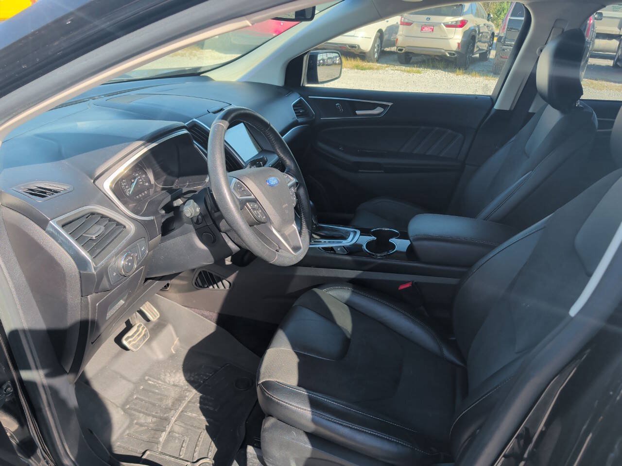 Used 2017 Ford Edge Sport w/ Equipment Group 401A AWD/4WD image 13