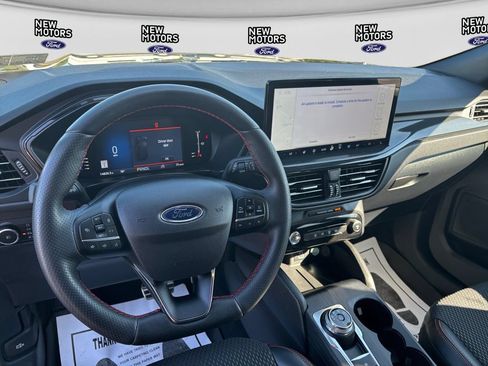 Used 2024 Ford Escape ST-Line Select w/ Tech Pack #1 AWD/4WD image 11