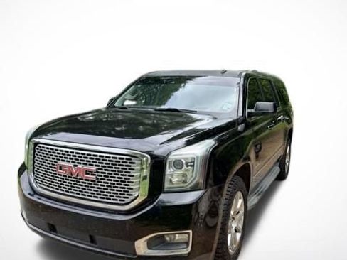 Used 2015 GMC Yukon XL Denali w/ Touring Package RWD image 3