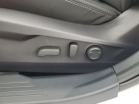 New 2025 Subaru Outback Premium image 29